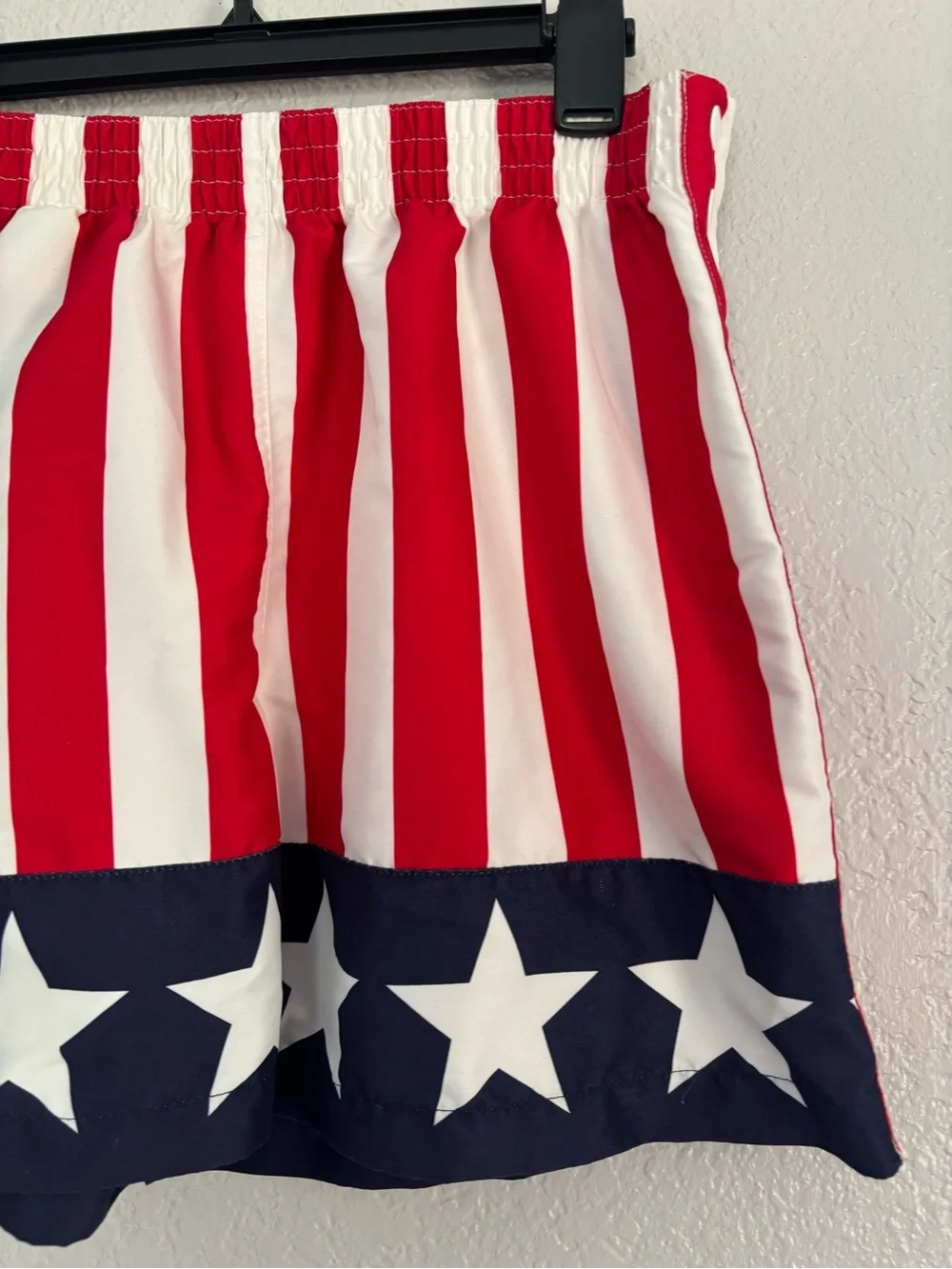 chubbies bold red